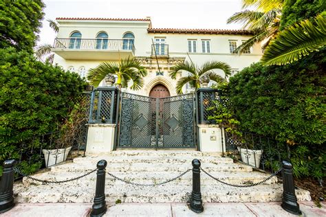 donatella versace house milan address|Inside Gianni Versace’s Most Notable Addresses, From Miami to .